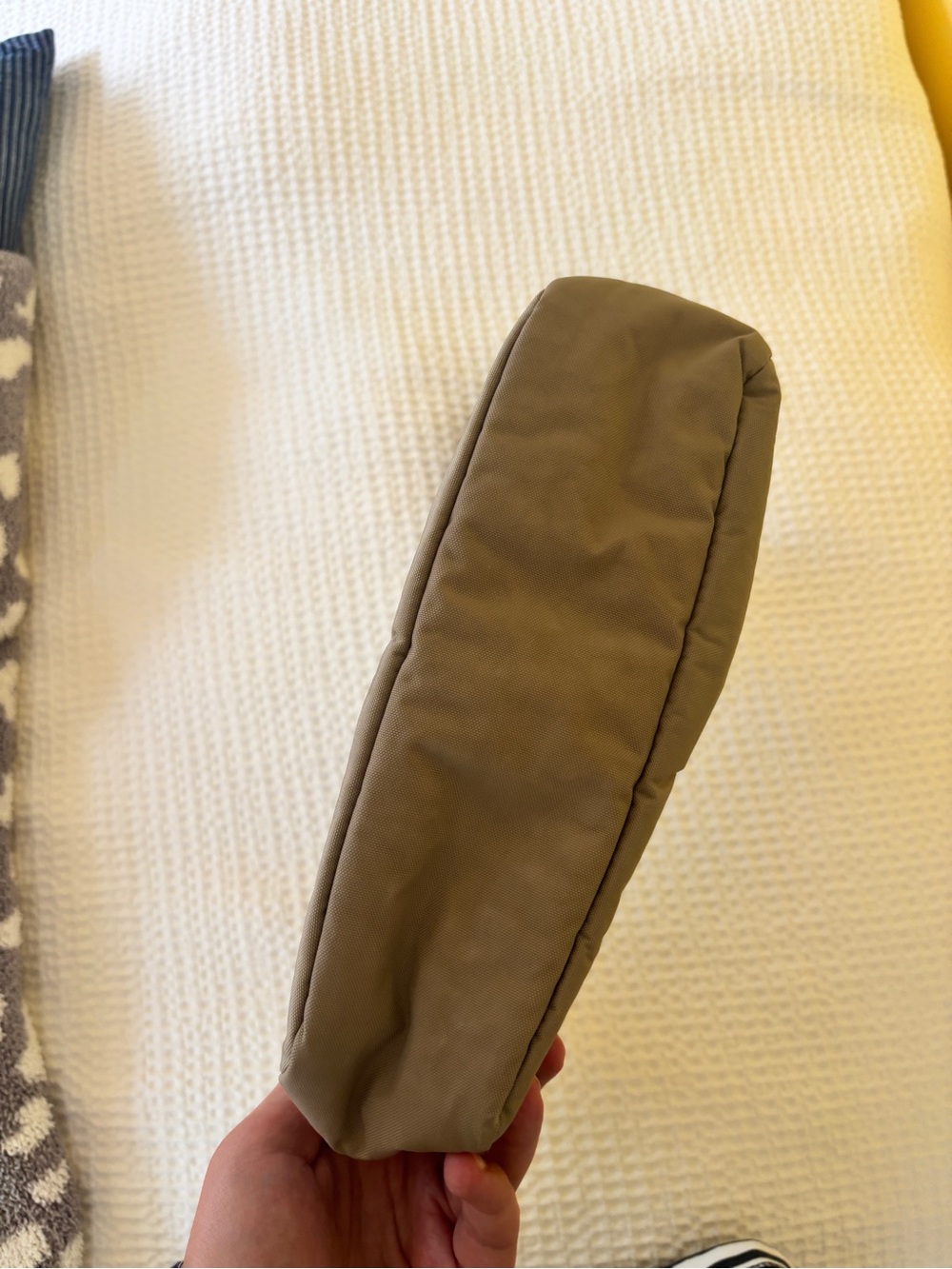 Baggu Mini Nylon Shoulder Bag - Picture 4 of 5